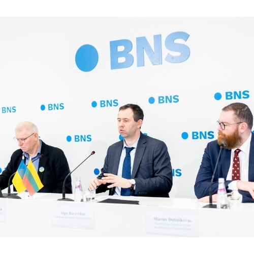 Siūlymas drausti auginti kailinius žvėrelius: ūkininkai ir ekonomistai pasigenda logikos